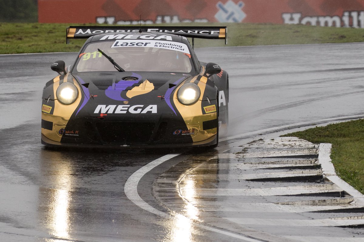 BANG! 

P1 for John in the shootout. We’re off pole for the race tomorrow! 

#AustralianGT