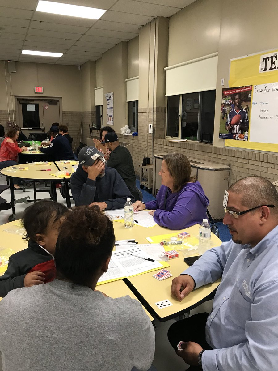 FaithB_APTT's tweet photo. Awesome turnout for #aptt at Verplanck Elementary in @mpspride! All kinds of fun and learning took place! https://t.co/CxF9X2EnLK