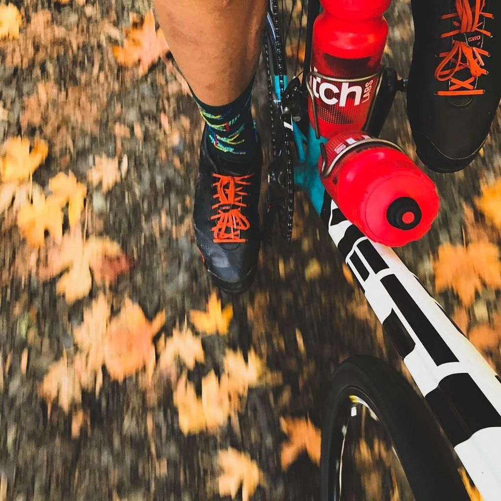 RadoMade's tweet photo. Disclaimer: this picture was not taken in Colorado, but includes Colorado things. Like bikes, bidons, and sunshine… https://t.co/dTRLD6FHGS https://t.co/7JhUNPxitl