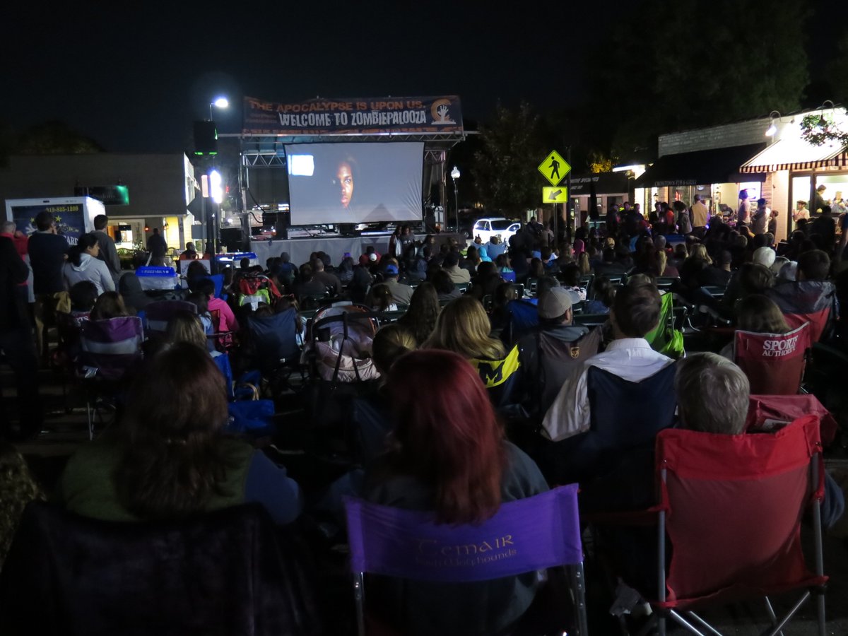 CaryTheater's tweet photo. Thanks to everyone that came out tonight! Zombiepalooza 2017 was ghoulishly great! Already planning for next year! #toc_fun #downtowncary https://t.co/JjkUDQ23N7