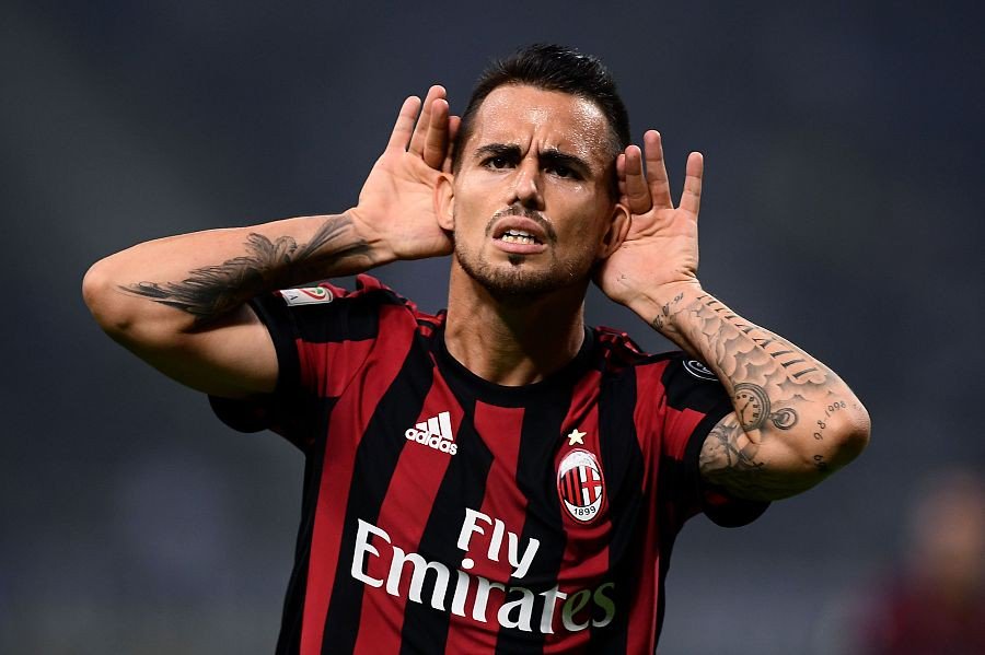 [MN]: Jika Biglia tak bermain malam ini, maka ban Kapten I Rossoneri akan jatuh ke Suso Fernandez #ForzaSuso #MilanJuventus