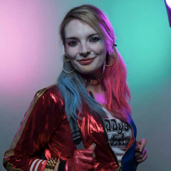 SwordofDark12's tweet photo. 🙌 YASSS It's time for a great show Kristina Plisko❤️💋:What up fam!❤️
https://t.co/PObTo34oAw https://t.co/MGmrz7iroX