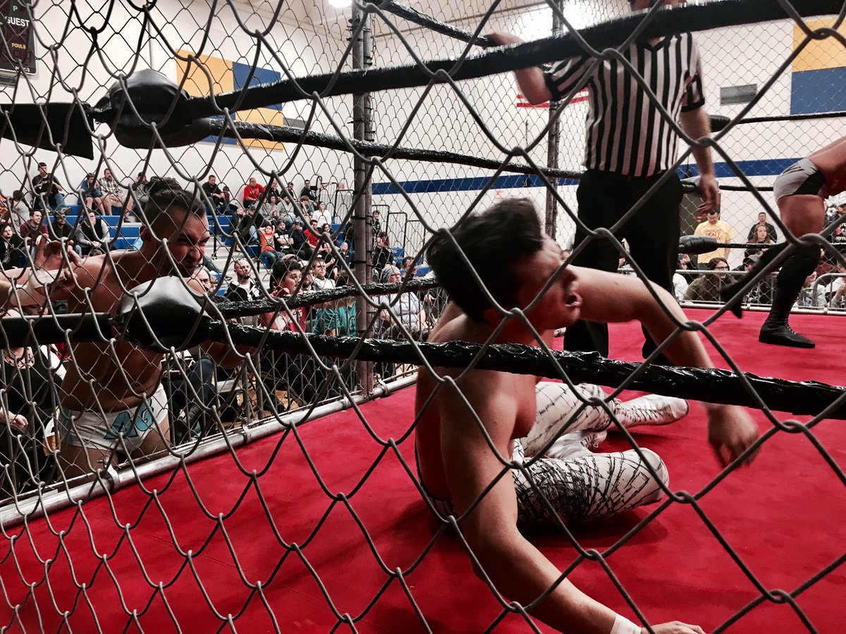 ChaoticWrestlin's tweet photo. Emotions are running high as the #CamAnConnection are separated by steel
#CWBreakingPoint #CagedChaos https://t.co/JAppLTe4g4