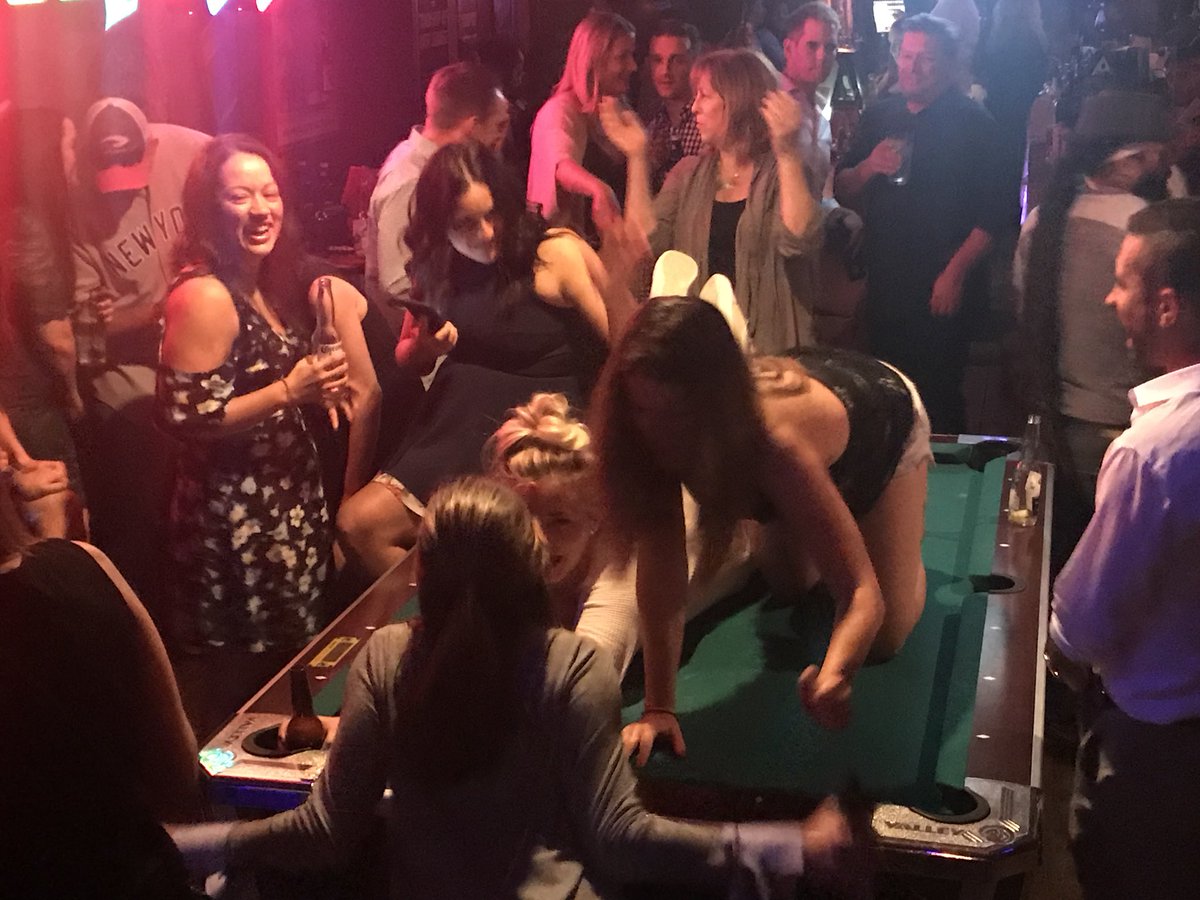 pourhousewo's tweet photo. Halloween Karaoke Shit Show #karaoke #FridayFeeling #costumecontest https://t.co/u1W7upeoXu
