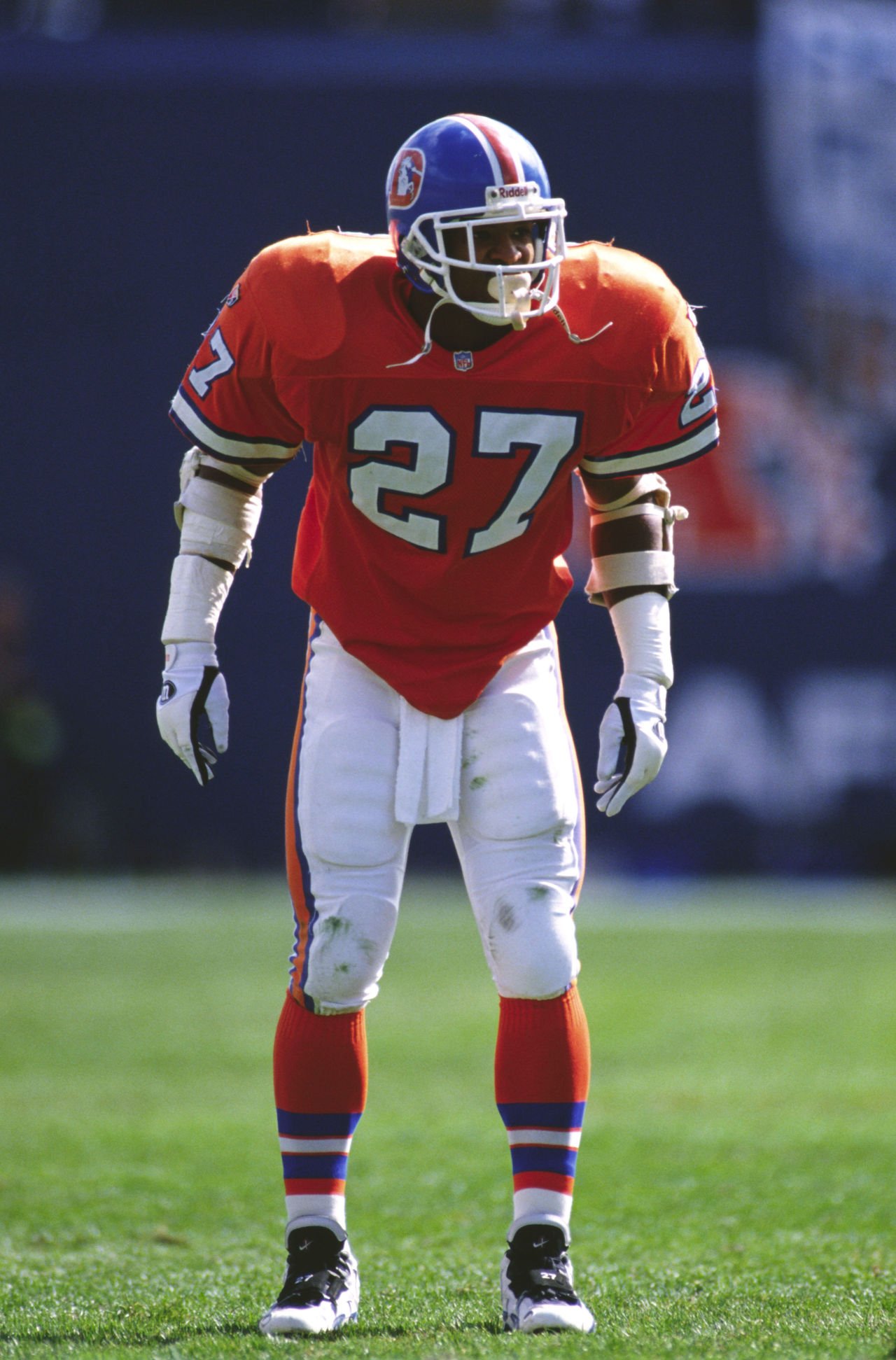 Happy Birthday to Steve Atwater who turns 51 today! 