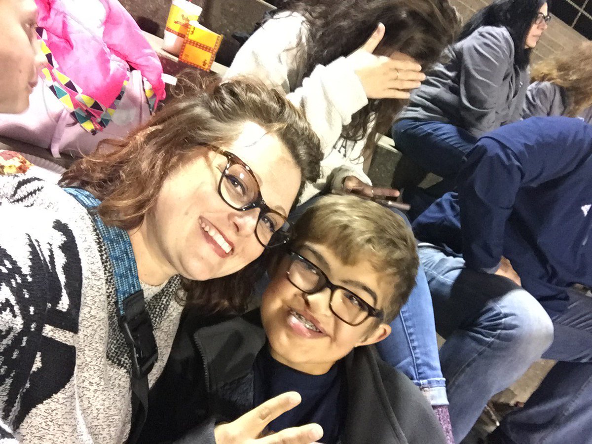 Finally made it to watch #16 do his thang! Last High School game😩