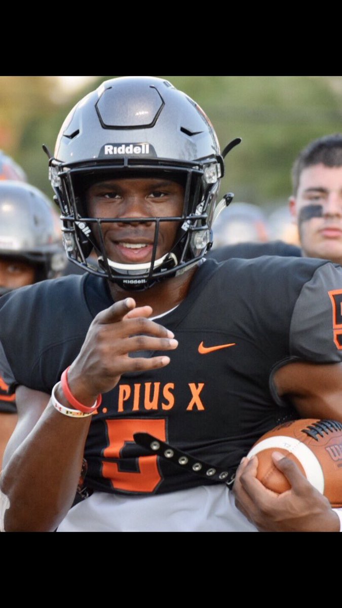 CoachHill_7's tweet image. In case u haven't heard @jc5_4lyfee broke the #txhsfb state record tonight with 26 receptions in our 53-42 win tonight! What a night #NOPE