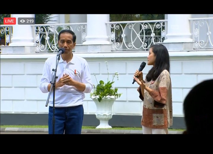 Official NET News (@officialnetnews) on Twitter photo Sesi Dialog Presiden <a href="/jokowi/">Joko Widodo</a> dengan pemuda-pemudi pada Perayaan Sumpah Pemuda 2017 di Istana Bogor, Jawa Barat. #kitatidaksamakitakerjasama Sesi Dialog Presiden <a href="/jokowi/">Joko Widodo</a> dengan pemuda-pemudi pada Perayaan Sumpah Pemuda 2017 di Istana Bogor, Jawa Barat. #kitatidaksamakitakerjasama