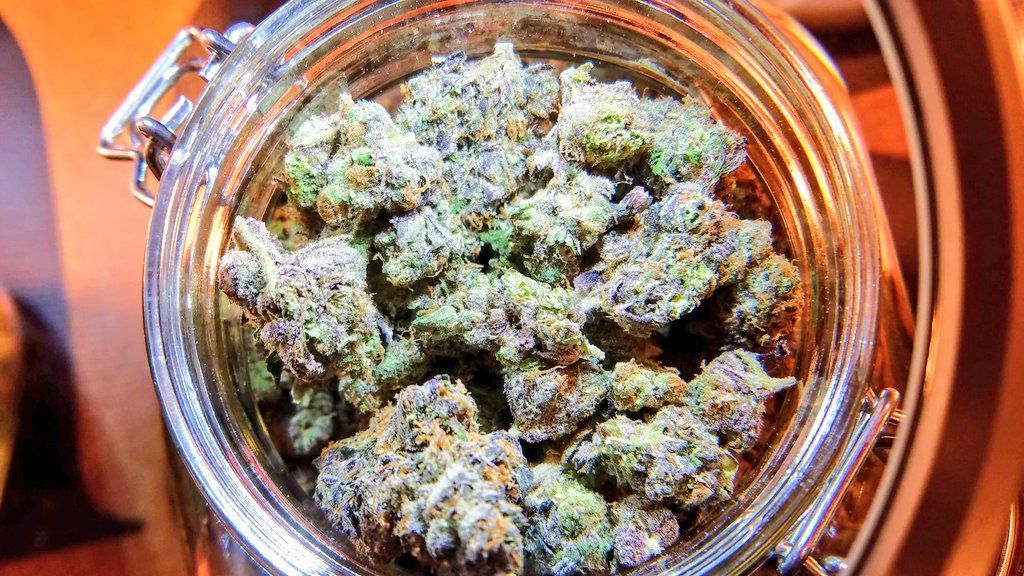 420's tweet photo. 🌡️🌡️🌡️🔥 https://t.co/Z6YV3PNkSx