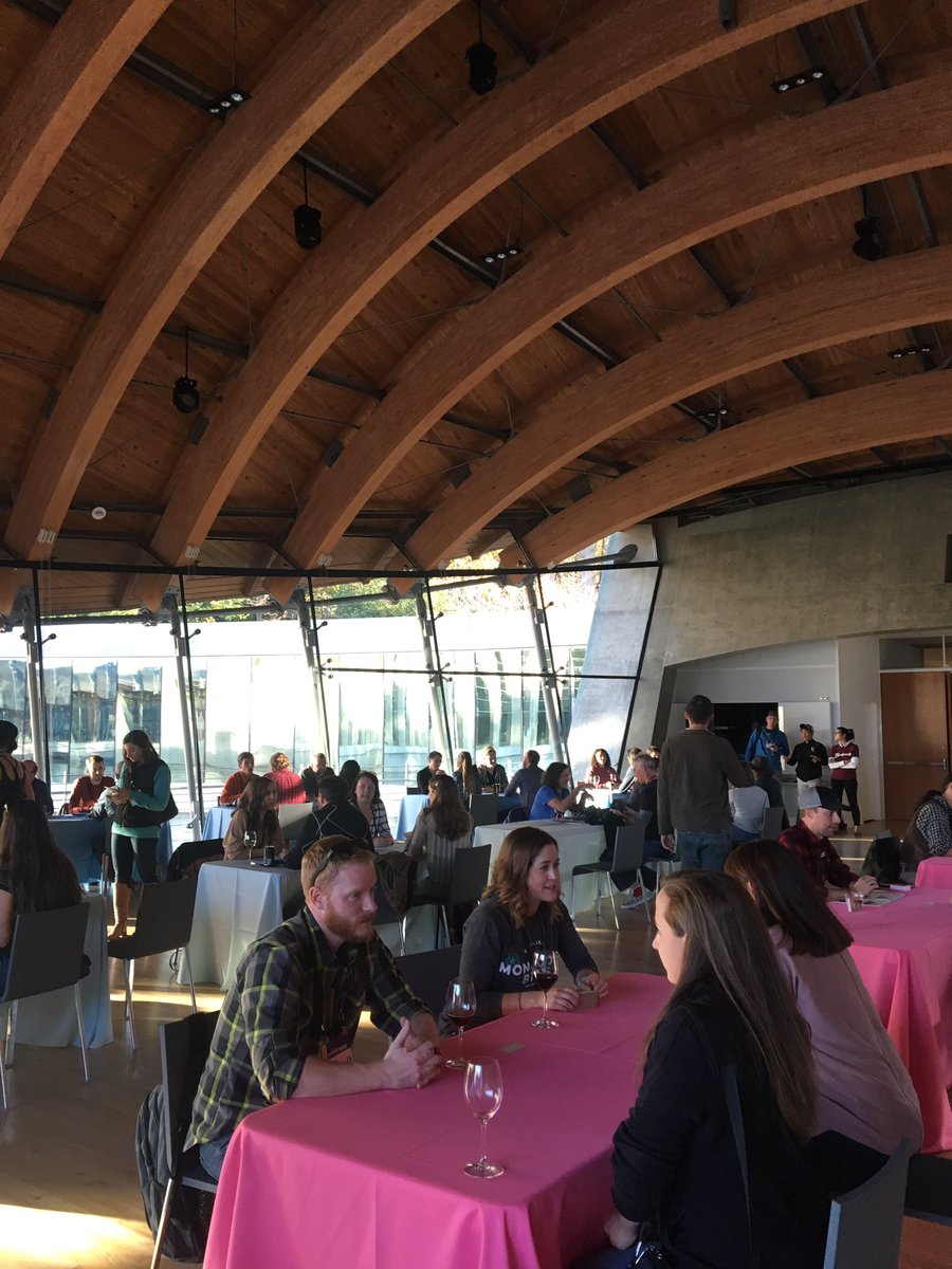 4alloutdoors's tweet photo. Great night #speeddating with #brands and happy hour at @PhatTireBikes #2017OBS #playbentonville #humanpoweredactivity #NoBSatOBS https://t.co/AjXOgOSXl3