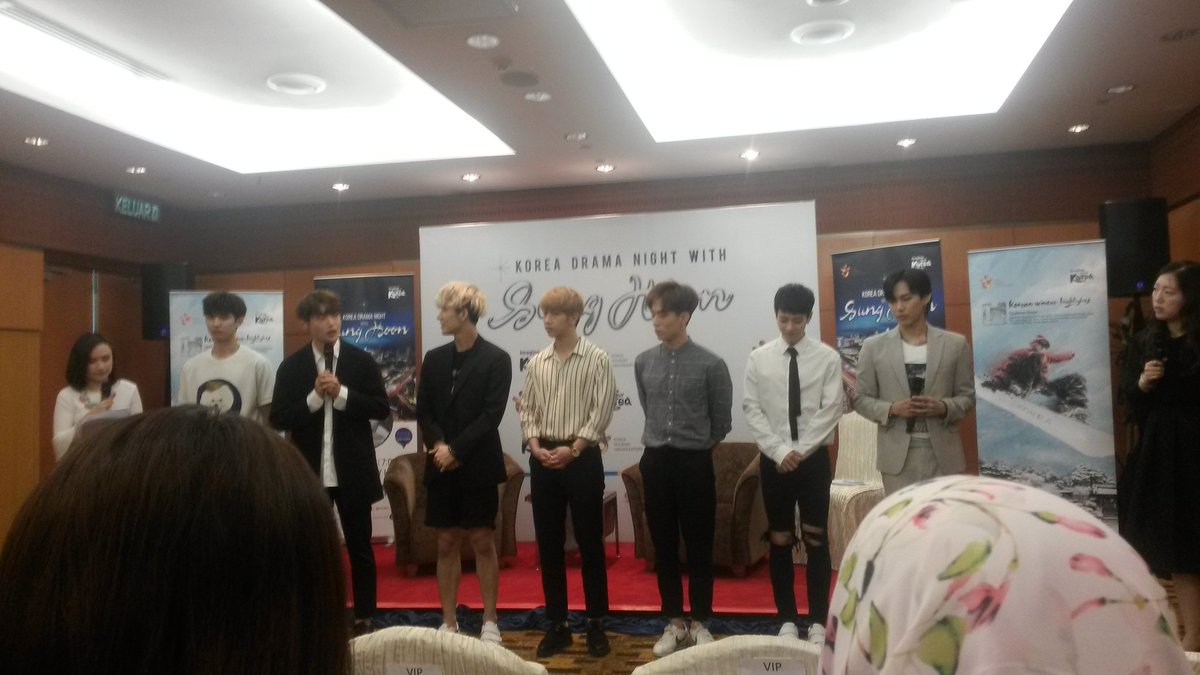 ksecretcode's tweet photo. #TheKinginMalaysia #LeePando #HoSeong #더킹 #판도 #호성 https://t.co/4ZDyDZXjHG