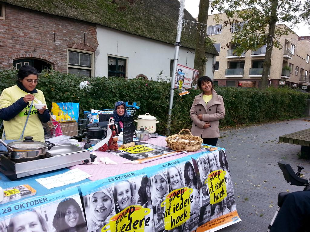 DoenjaTalin's tweet photo. Soepuitiederesoep nu tot 14:00 uur. https://t.co/luakelLwkA