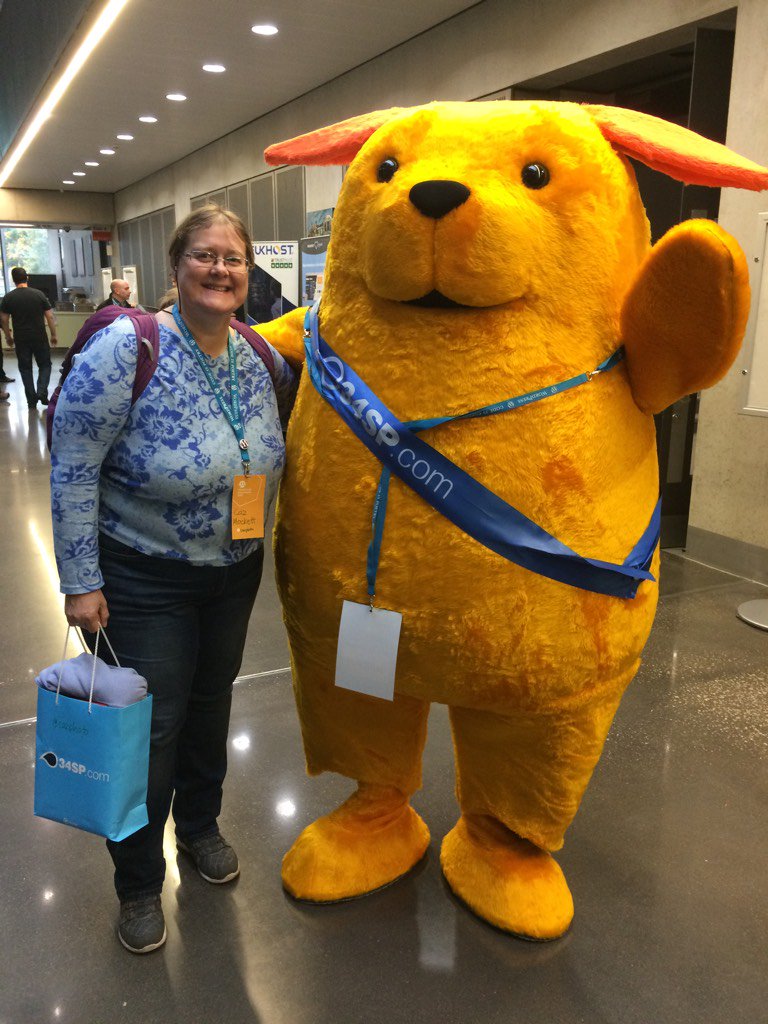 cazphoto's tweet photo. I met a superstar! π #wappu #wcmr @wcmcr https://t.co/vIMUING21X