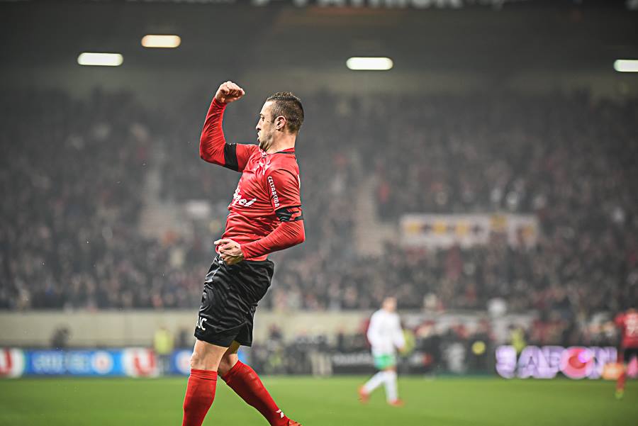 Potr_Tin's tweet photo. [#StatEAG] Jonathan Martins Pereira  pourrait jouer ce soir son 100ème match avec @EAGuingamp  #TeamEAG 🔴⚫️ #EAGASC #CDF2014🏆 https://t.co/LrezMICNdi