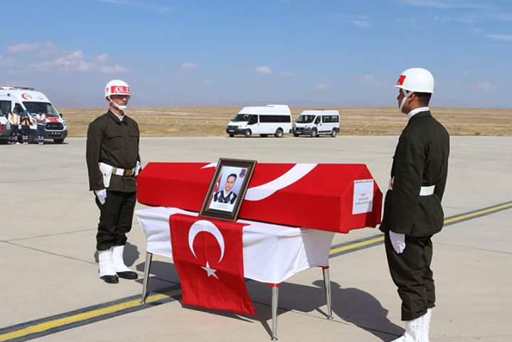 Canim sehitlerim...sehitler ölmezz vatan BÖLÜMEZ.😥