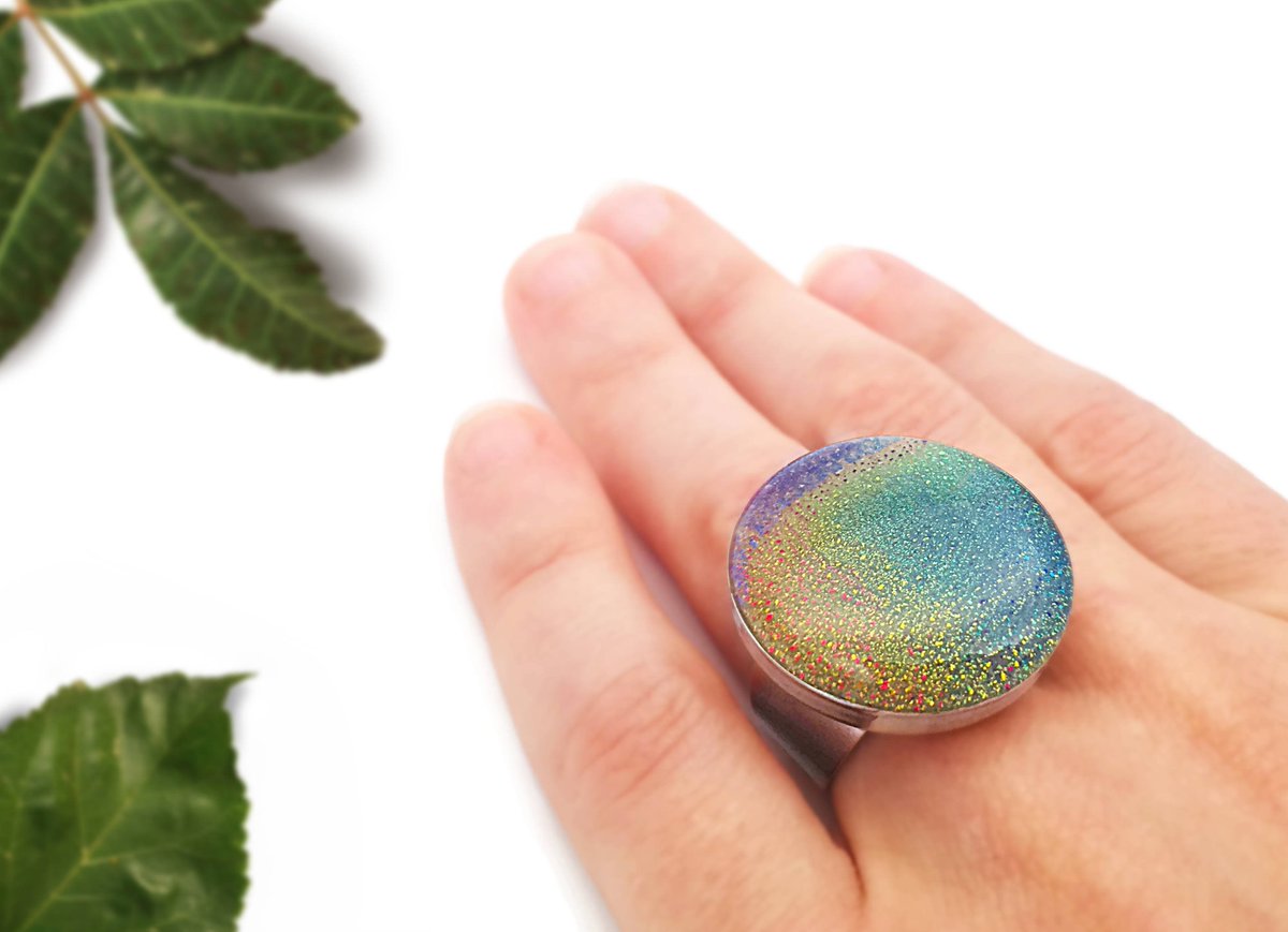 shinyque's tweet photo. Colorful foil ring, Vivid gradient polymer clay ring, Trop… https://t.co/oFYMmExZzG #Jewelleryideas #OceanSunsetRing https://t.co/EJjzLbC1QU