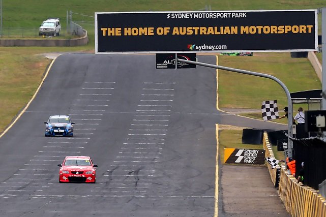 FeralMotorsport's tweet photo. Muscle Car Masters wrap: Smith wins V8TC series despite fuel drama #V8TC #MCM17
https://t.co/fNfe8HtBTc https://t.co/7hajvCXx4X