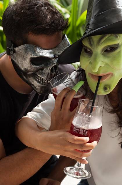 We’re being terrorized by many of those who drank the blood of the slain beets.
Drop by to get demoniz-ed by our #DeadBeetAle!