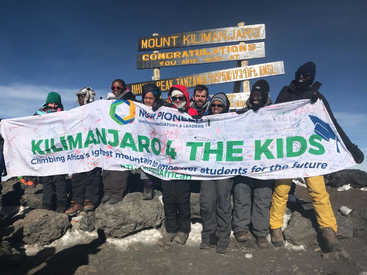 Nova_Pioneer's tweet photo. THEY MADE IT! Our super team reached the top of Uhuru peak! Words can't express how proud and happy we are of them!! #k4tk #novapioneer :) https://t.co/eApLKOAoWU