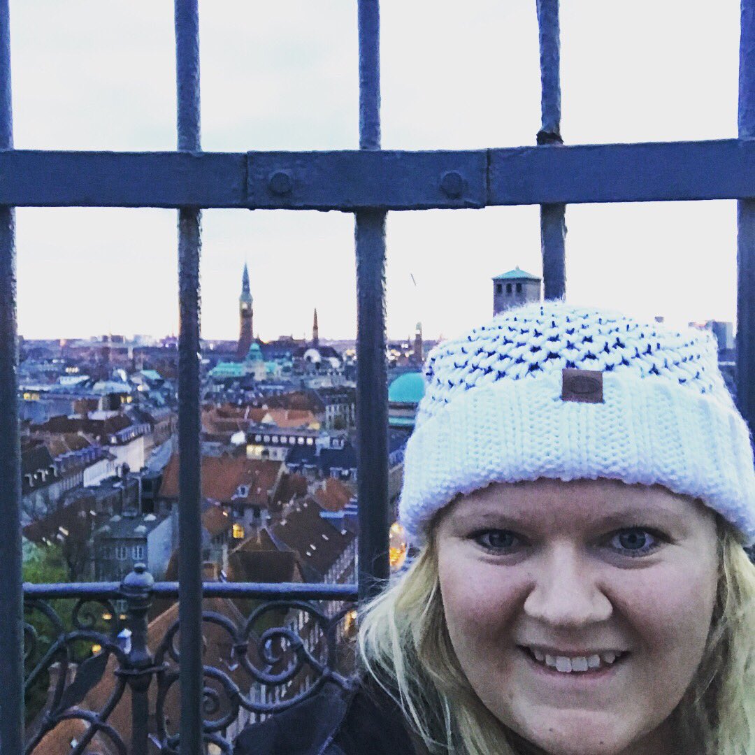 Routledge_Geog's tweet photo. Bye København and the Cats Musical Tour 👋#dowehavetoleave #geographersontour #wheretonext 🇩🇰🌍✈️ https://t.co/zmCOkXGvLI