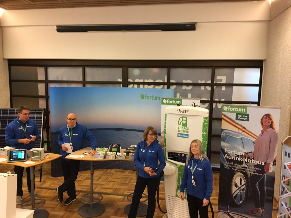 oksantuo's tweet photo. Tervetuloa tutustumaan Fortumiin pääkonttoriin tänään klo 10-14! @Fortum #taideaarteet #näköalakatolta #tuotteetjapalvelut #avoimetovet https://t.co/JvJuJGqsgd