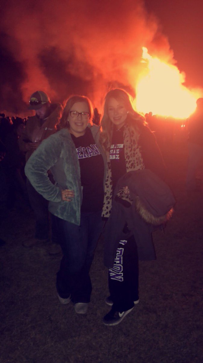 makaylanicole24's tweet photo. I love TSU and all the new friends itβs brought meππ #tsuhoco https://t.co/4hmM9BoIGU