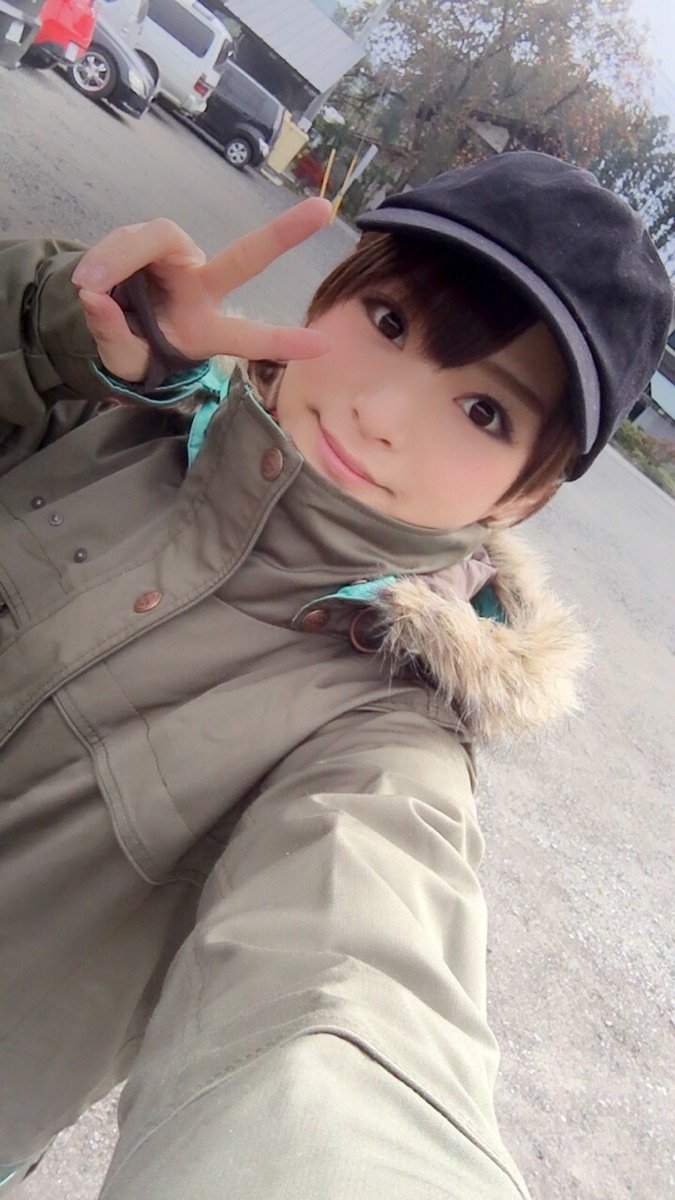 井澤詩織 今日は早朝から何のお仕事だったかと言いますと Tv番組のロケー Bs釣りビジョンさんの 釣りはじめます という番組に出演しますよ 12月3日オンエア回です 群馬県 川場フィッシングプラザ さんお世話になりましたー ヽ ノ