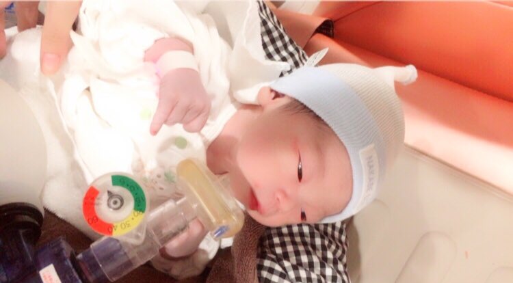 ejisan96's tweet photo. H29.10.28
ゆきおとの子供が産まれました。
名前は悠(はる)くん
ゆきお本間にお疲れ様！！産んでくれてありがとう😭😭😭😭
これから色んな事あるけど3人で頑張って乗り越えていく🤧👌
悠くんもゆきおも愛してる〜😘❤❤ https://t.co/Dn2CzuWsR3