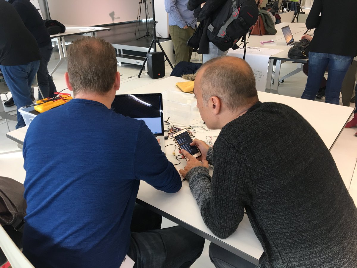 BaselHack's tweet image. Teams start working on their projects #BaselHack