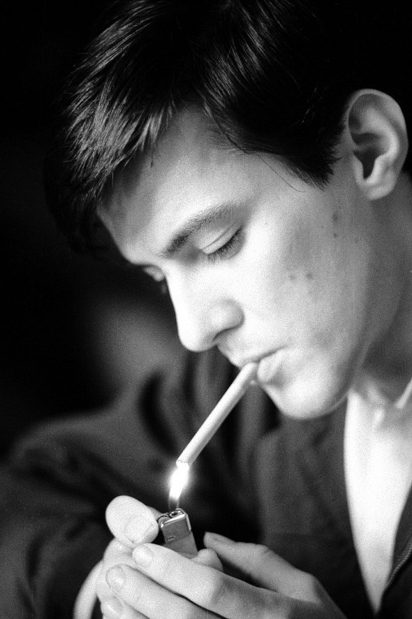 Happy Birthday Stephen Morris

Joy Division - She\s Lost Control 

 