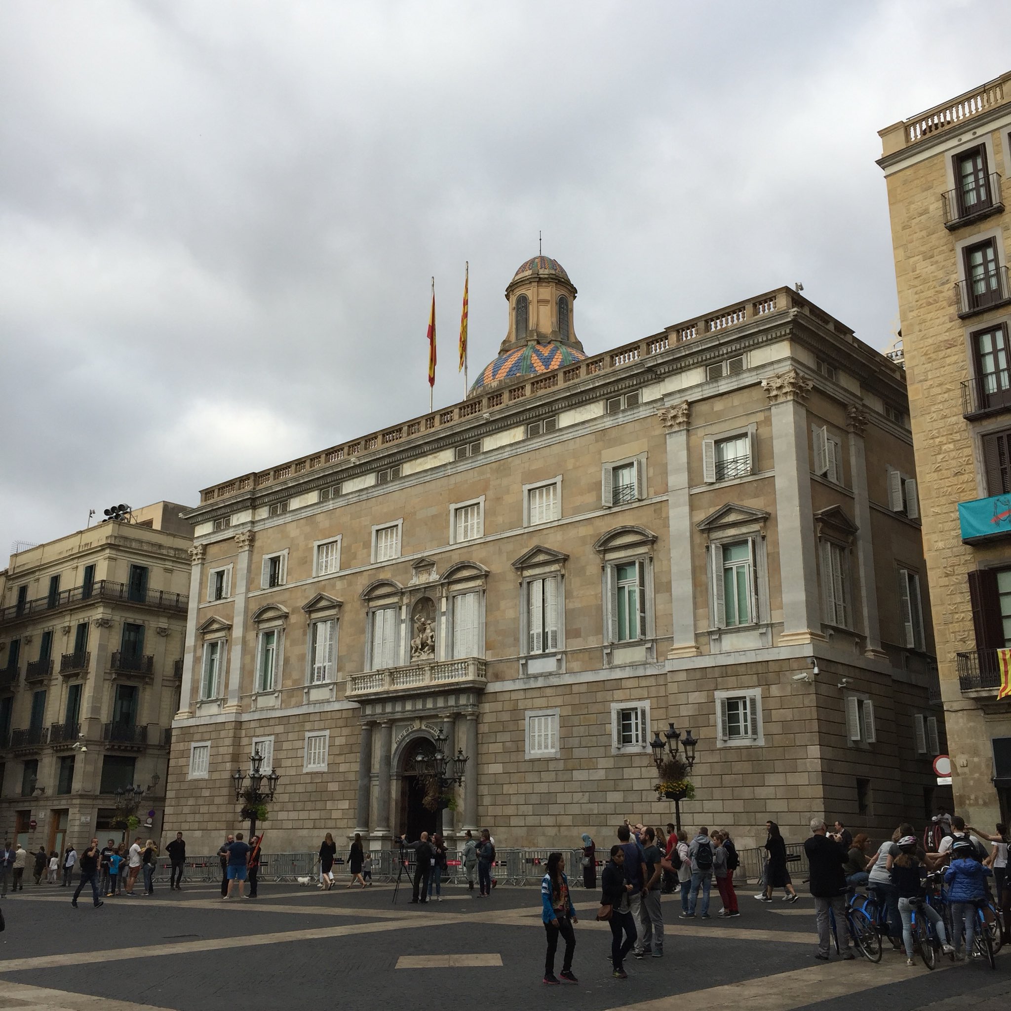 DNNlWf9WsAAVAWp.jpg:large