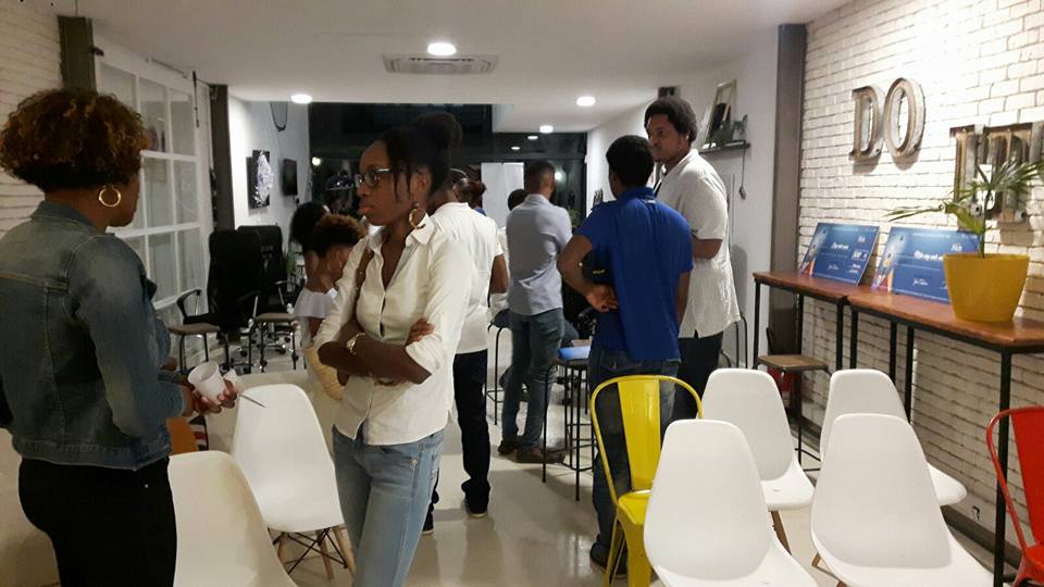 reseau_jom's tweet photo. [JOM CONNECT GUADELOUPE] L'afterwork du 27 octobre de la délégation Guadeloupe dans Le Spot Coworking !
#JOMConnect
#Networking
#Réseautage https://t.co/TCSC8QspcP