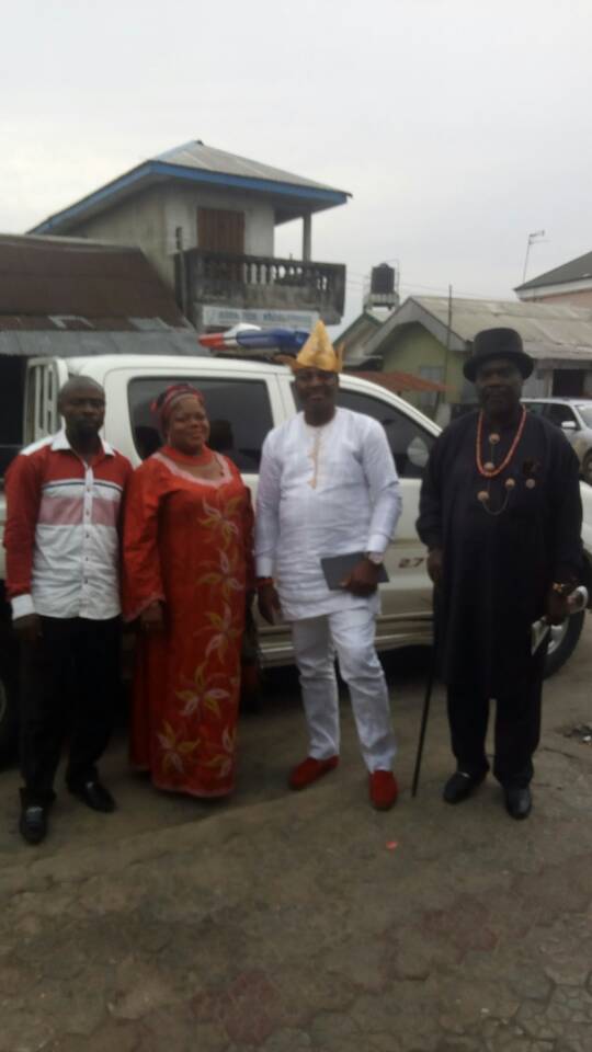 Grassroots2019's tweet photo. National Coordinator Engr Olayinka O.Obimakinde with Rivers State Coordinator&amp;other South South leaders on a visit to HRM ATEKE MICHAEL TOM https://t.co/bP4qveEKHP