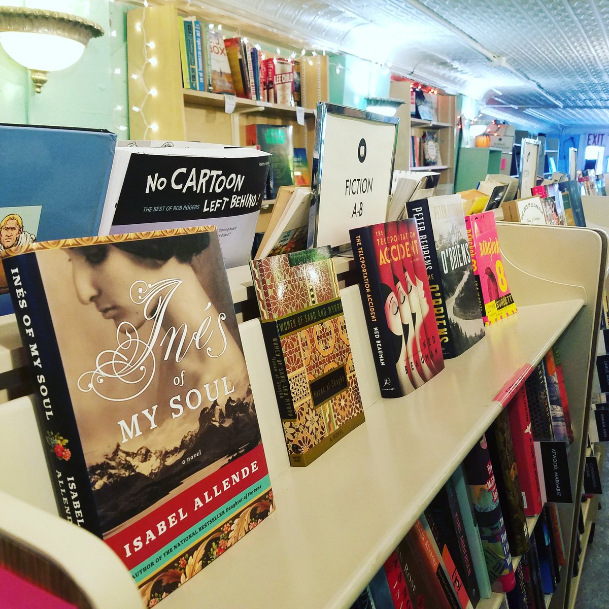 ReddoorRed's tweet image. Only two more days left and we've still got so many books! And they're all 50% off!