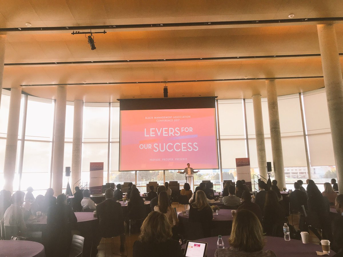 corneliusgmcg's tweet photo. @RobReffkin kicks off #KelloggBMAC 2017 with his keynote:“I’ve always been inspired by inspiration.” @CompassInc https://t.co/v0ltCKDXCh