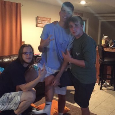 drewbrady99's tweet photo. Happy Birthday to one of my best friends❤️❤️ hope it’s a good one! @scout_spalding https://t.co/AixrXIZuQW
