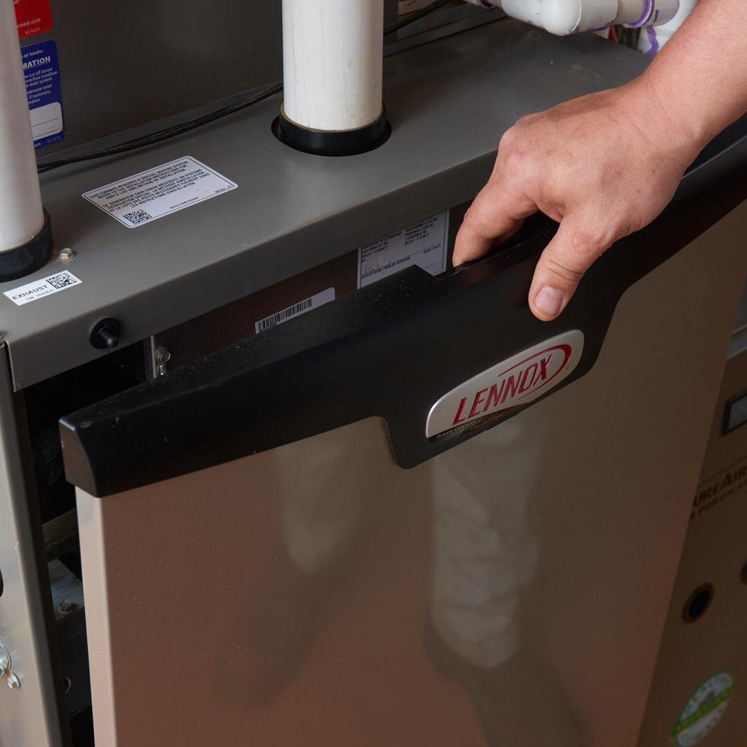 SaveSmartly's tweet photo. Winter is coming. Give us a call to make sure your system is working properly! 📞 647-609-7552 #furnace #heatingandcooling #lennox https://t.co/ADwPvPnVHm