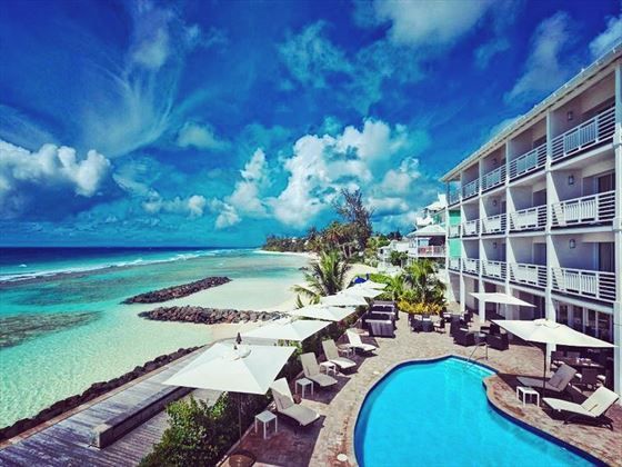 TropicalSkyDeal's tweet photo. Great savings at The SoCo Hotel #Barbados when staying between 5 Jan - 30 Apr'18 and booking before 30Nov! 🌞  https://t.co/CPFrBQiGjy https://t.co/dsLRuRwclB