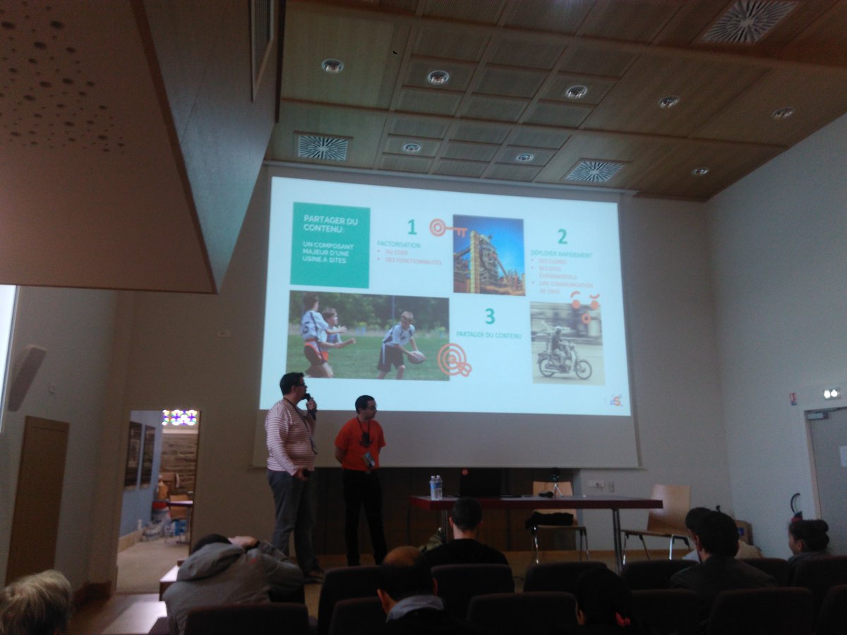 OpenSenseLabs's tweet photo. Discussions have always contributed to our growth. Presentation of entity share module by Smile. #oslinfrance #drupalcampfr #dclannion https://t.co/UfJuOwL2Xk