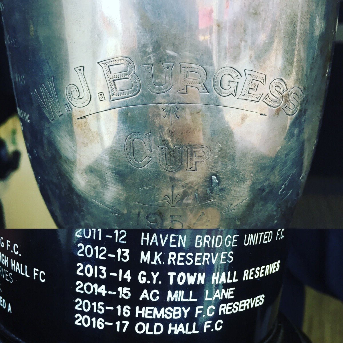 oldhallfc's tweet photo. 16/17 Burgess Cup Champions 🏆 #OHFC ⚪️🔵⚽️ https://t.co/PR6oPHiX8G