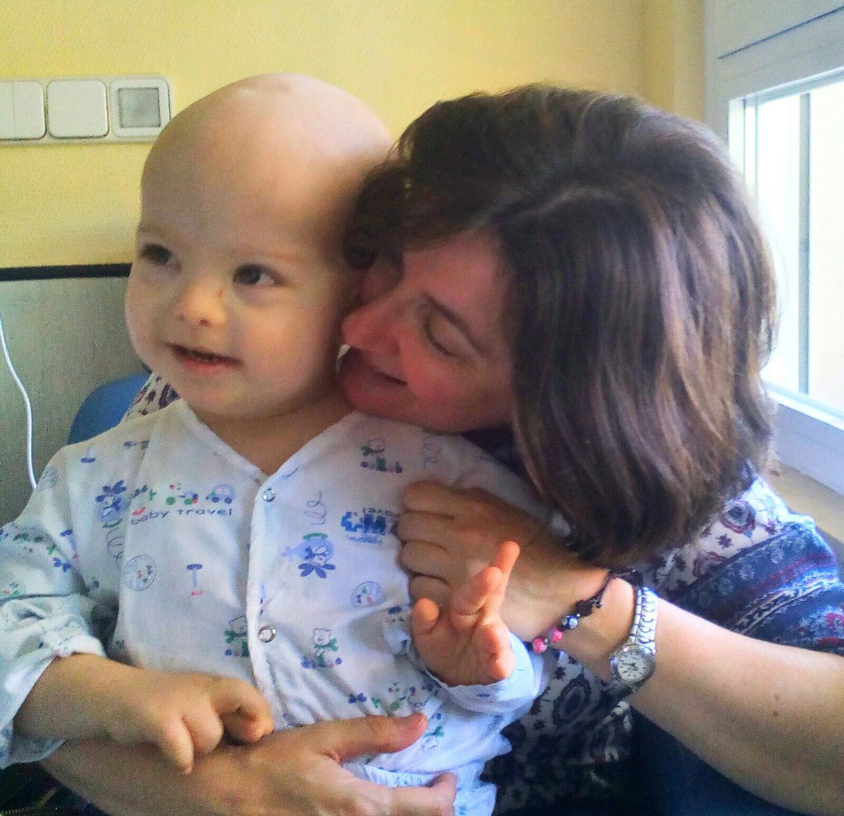 Fundación Aladina tweet media