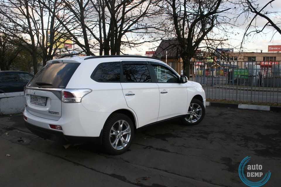 AutoDemp's tweet image. 🚗 #автовпродаже #АвтоДемп
МОДЕЛЬ: Mitsubishi Outlander III Рестайлинг 2014 г.в.
ПРОБЕГ: 76500 км
КПП: Вариатор… t2p.pw/k0DqKccYnL