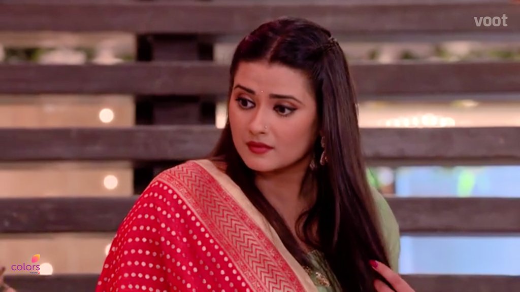 KDinspiresKDFW's tweet image. Let's begin.. #PicTime 😚

@kratikaonly #Kasam #Oct27 part - 1