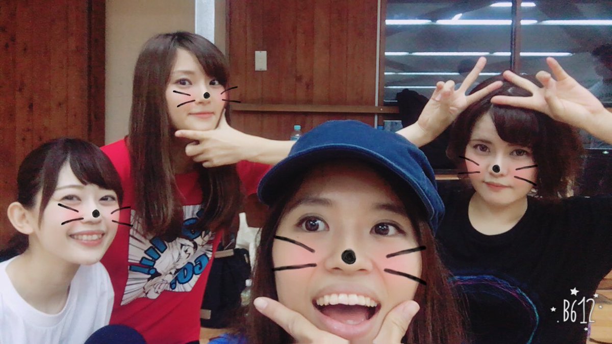 Moimoi333333's tweet photo. #NOMENS 
#ZIPPEr 
練習参加させてもらいました！
でこちゃんだけタグ付けできんやった！

3人とも久々やったけどさ…かわいいが過ぎるよ…美しいが過ぎるよ…
正直練習しながら内心悶えてたよ…気持ち悪いよ私……

ZIPPErでは物販もします！NO MENSグッズ！！ https://t.co/9fNF3GrSaW