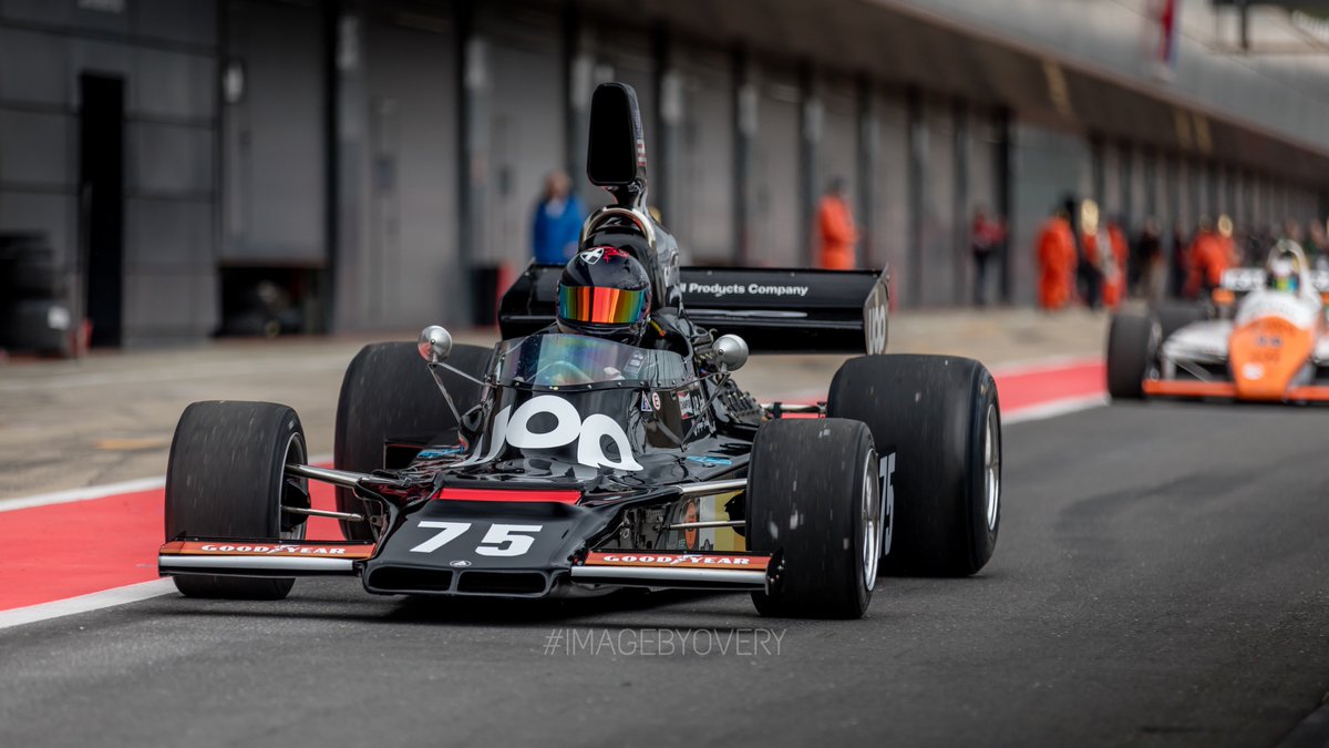 robertovery's tweet photo. RACING SHADOWS #mastershistoric #classicf1 #shadowdn5 #IMAGEBYOVERY https://t.co/9kQ0YefCpw