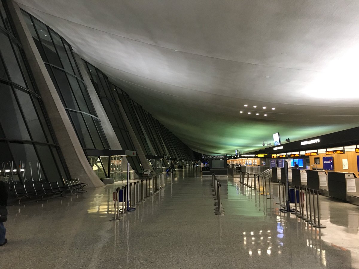 PIO_Joe's tweet photo. #IAD ➡️ #SLC
Nice to see you again @Dulles_Airport.
Heading home with @JasenAsay #PA302 https://t.co/KKaMT6GbYp