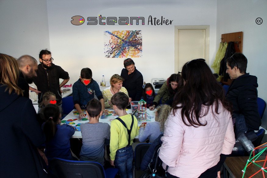 steam_atelier's tweet photo. GRAZIE a tutti i bambini e genitori che hanno partecipato allo STEAM LAB for Kids <3 A SABATO PROSSIMO :) @FSalento @Giada_Totaro https://t.co/IEOoj8Iyrv