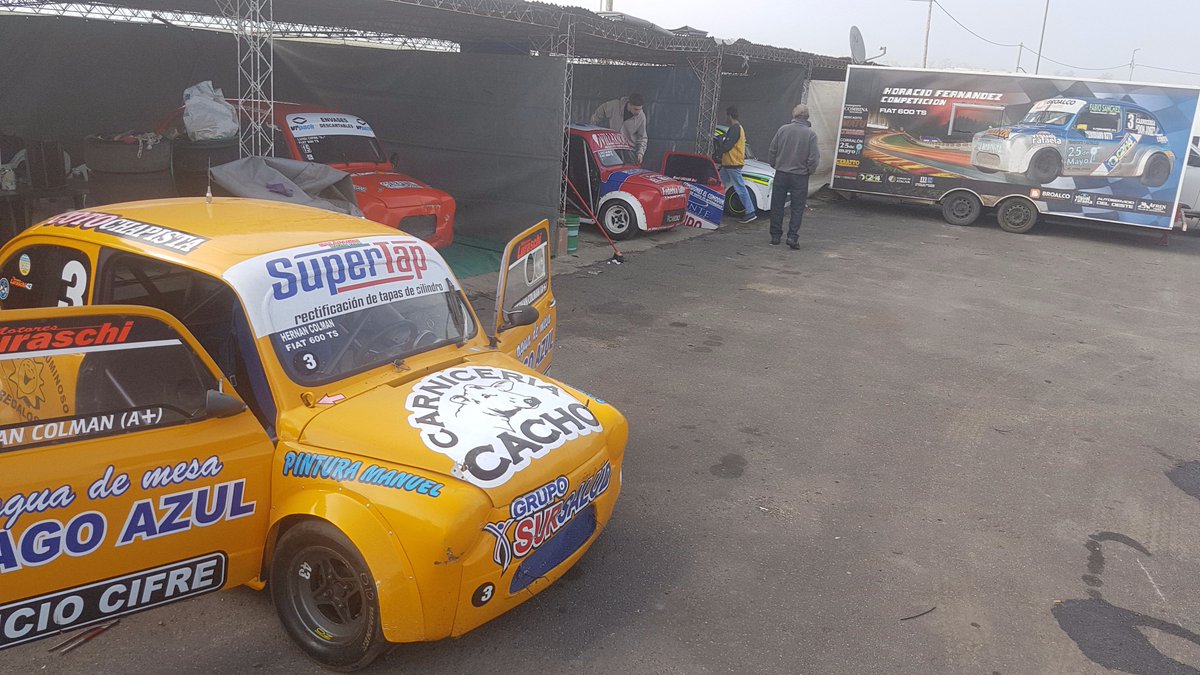 fiat_600ts's tweet photo. Arranca la jornada sabatina #fiat600ts !!!!! https://t.co/jmFmVKA3sI