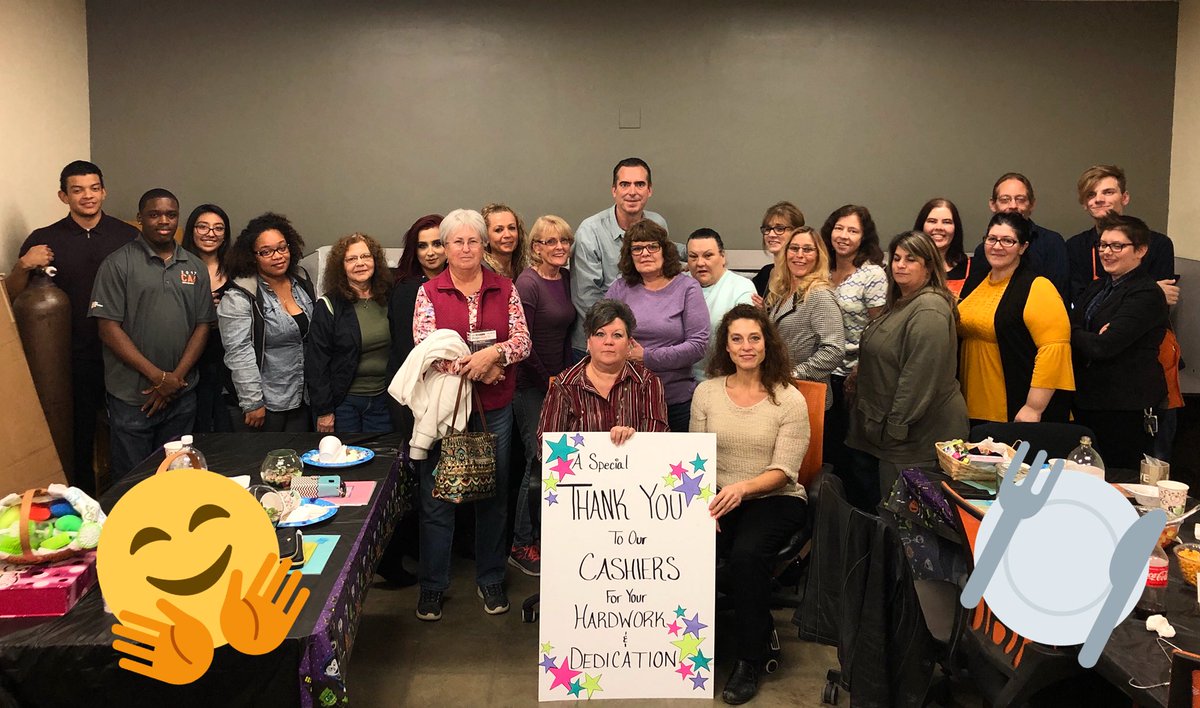 bridgetanne27's tweet photo. Store CAM dinner for this amazing group. Chef OASM Rich and FES Annette really made it special! #1250Proud #CAM #thebest https://t.co/TFXciofOId