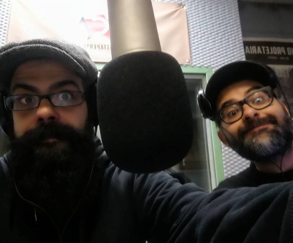 omdcinema's tweet photo. Il duo di #omdCinrma dagli studi di @radiocittaperta 😎 il barbuto @transmediahunter &amp; il brizzolato @enricobolz 🎧📻… https://t.co/1pk91JFIxZ https://t.co/Hxal4J7yZT